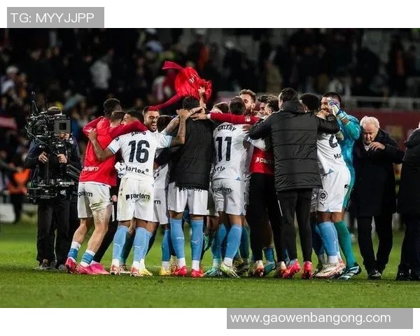 足球明星点名瞬间精彩回顾展现他们的风采与激情 足球明星点名瞬间精彩回顾展现他们的风采与激情